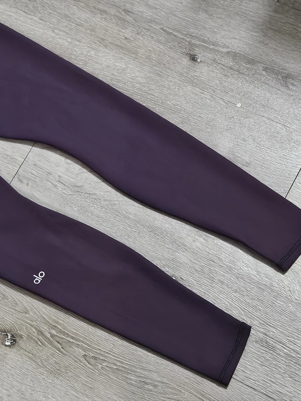 ALO Yoga Ripped Warrior Leggings High Waisted Women’s Size Small